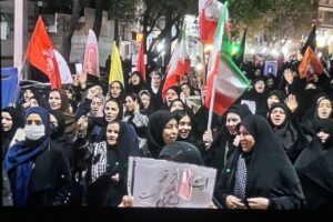 هجدهمین شب تجمع مردمی در میدان نماز صباشهر، پرشور تر از همیشه